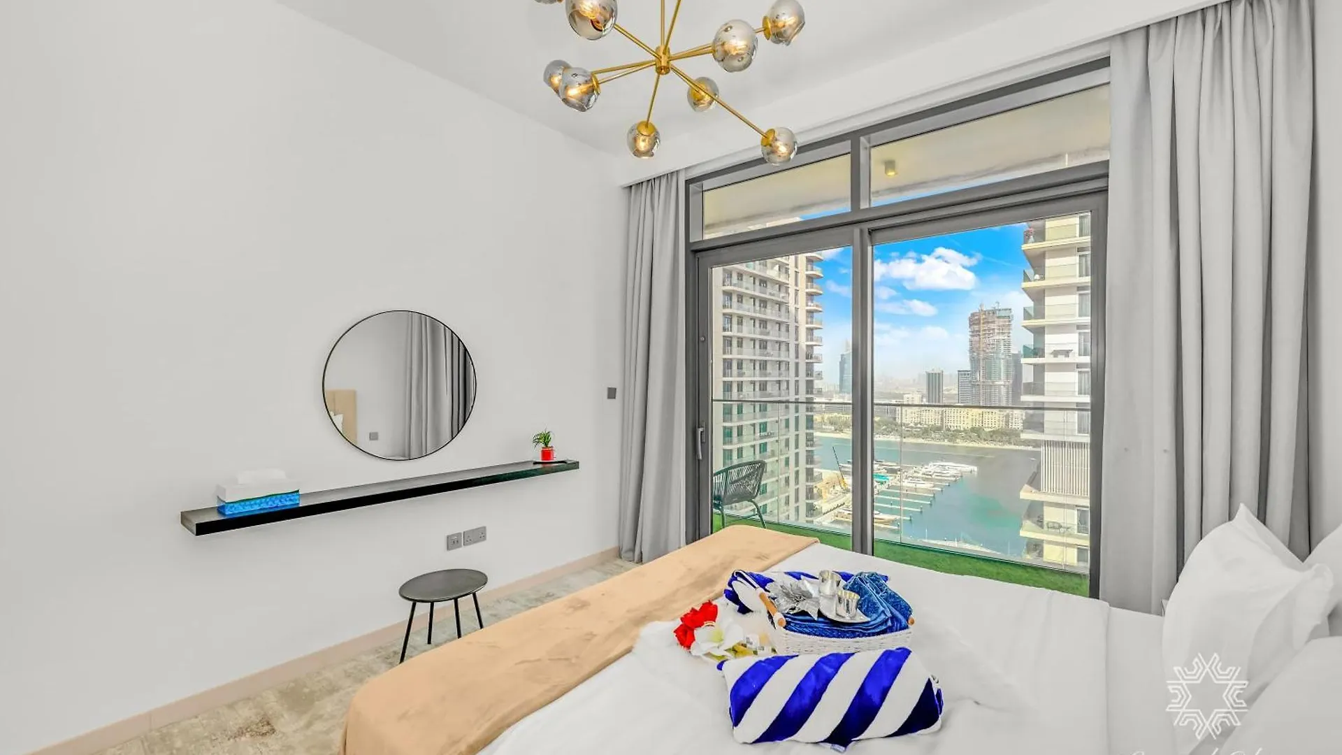 Luxury Apartment - Private Beach Access - Amazing Sea View - Emaar Beachfront Dubaï Émirats arabes unis