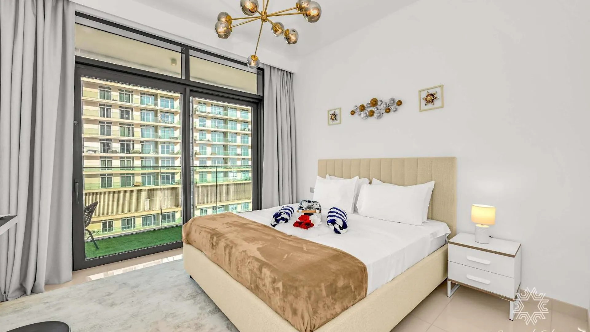 Luxury Apartment - Private Beach Access - Amazing Sea View - Emaar Beachfront Dubaï